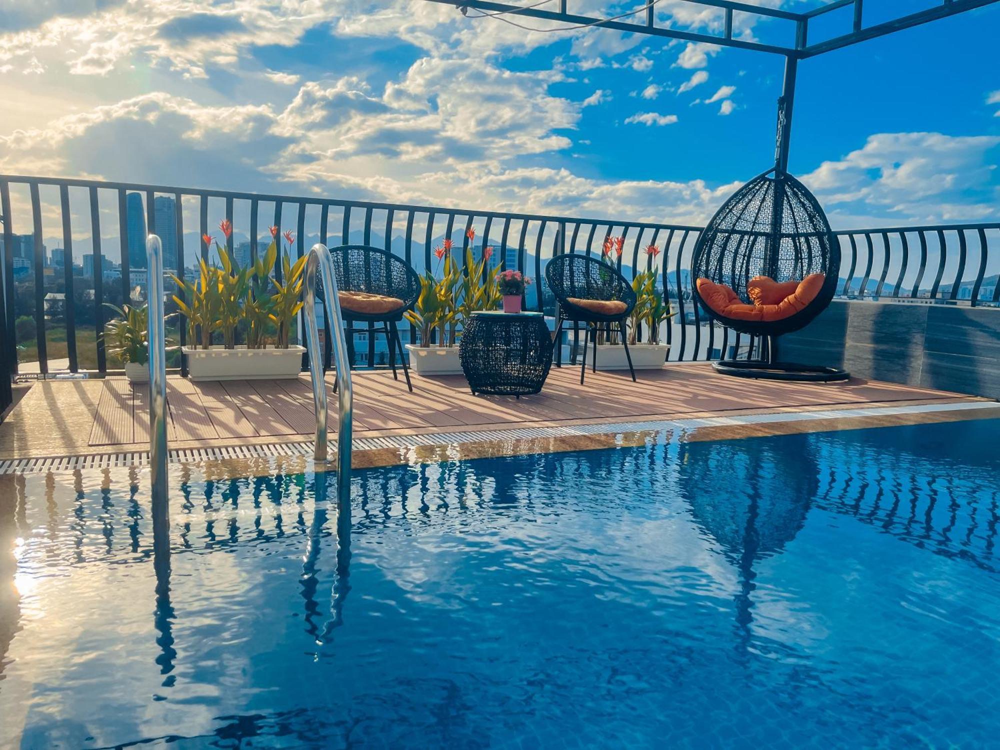 Hana Hotel & Apartment Da Nang Exteriör bild