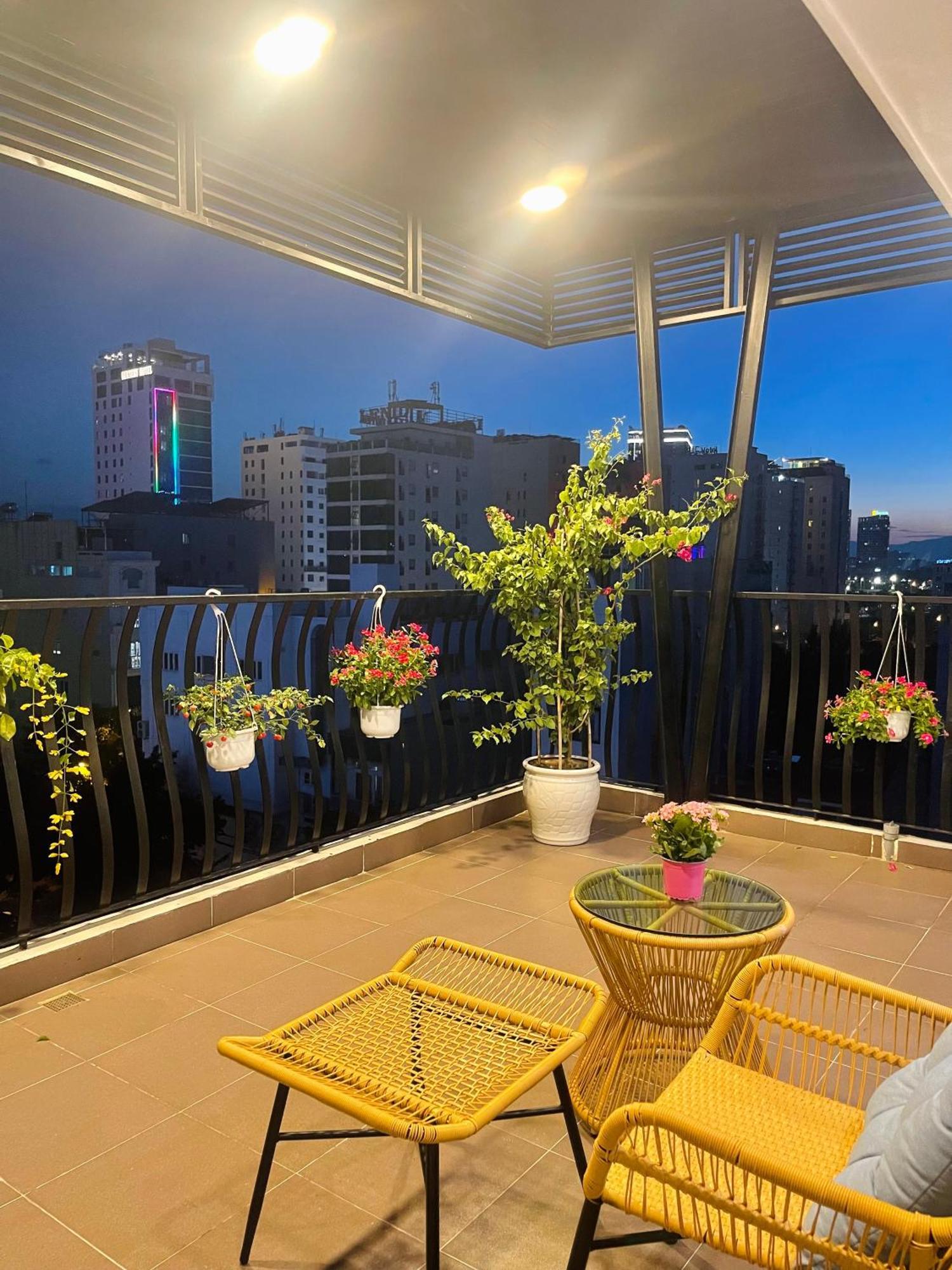 Hana Hotel & Apartment Da Nang Exteriör bild